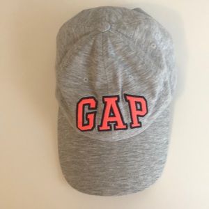 Gap Bright Pink and grey hat